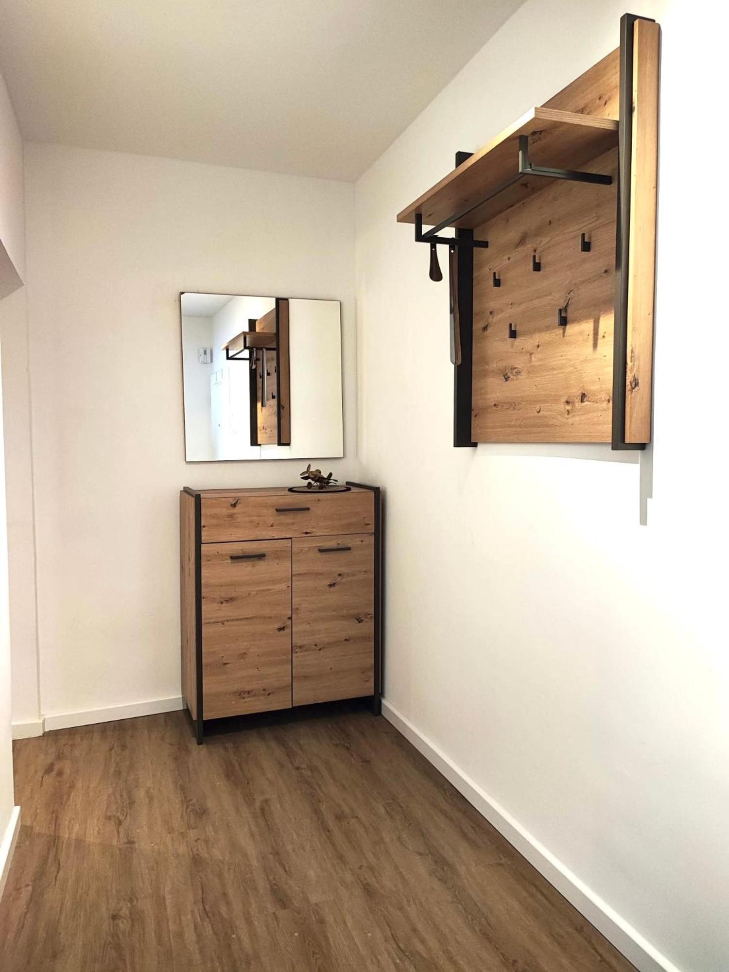 Ferienwohnung Rtr Essen - Fuer Bis Zu 8 Personen - Voll Ausgestattet - Zentral Limbecker Platz - Messe - Uniklinikum - Smart Tv - Modern Exterior foto